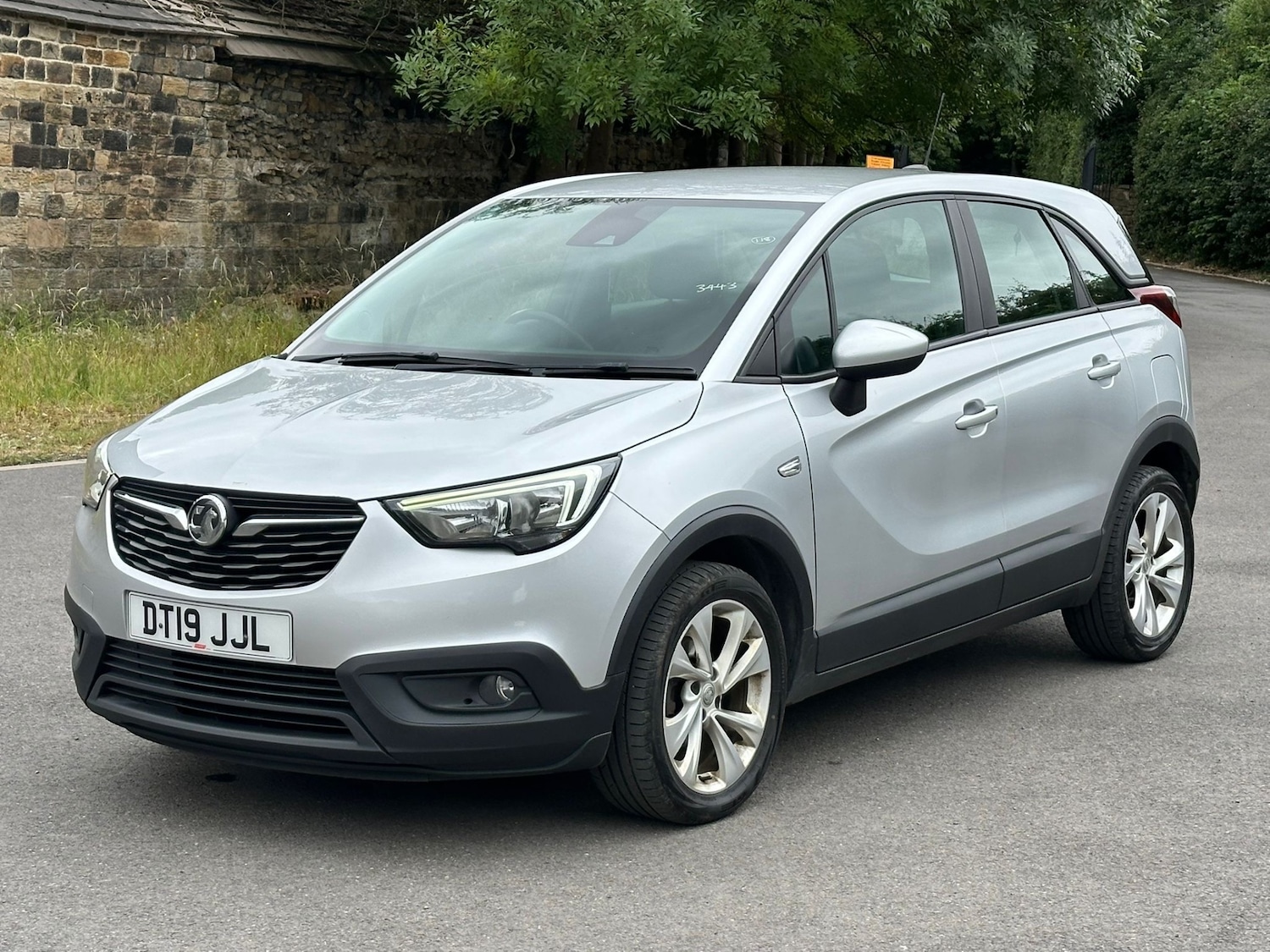 Used Vauxhall Crossland X 2019 for sale - 77371920: Photo 2