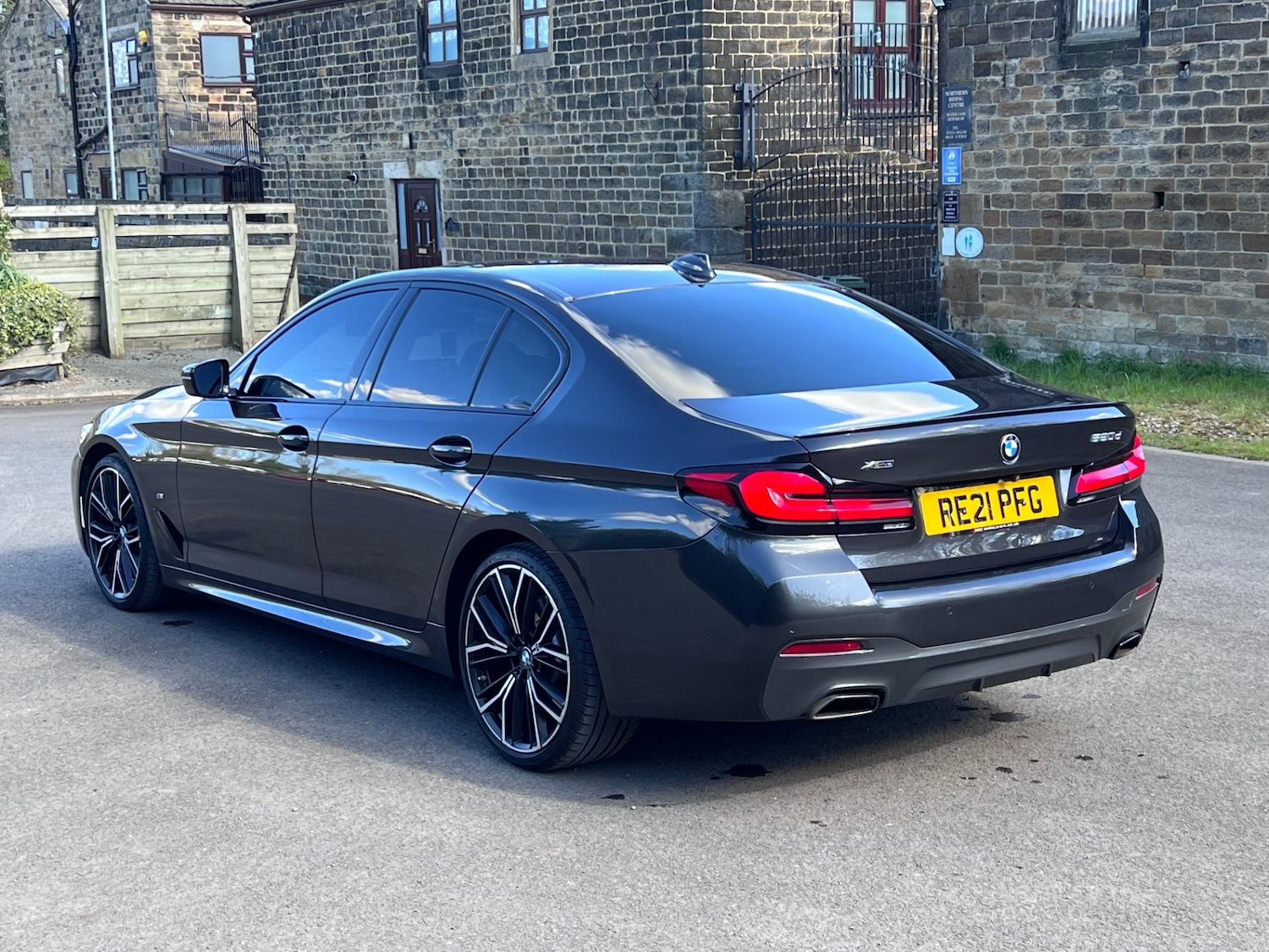 Used BMW 5 Series 2021 for sale - 77371777: Photo 3