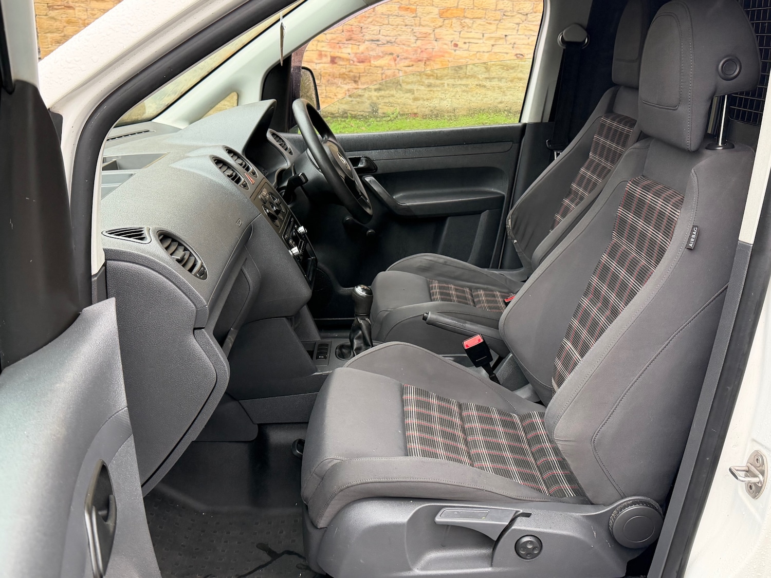 Used Volkswagen Caddy 2013 for sale - 77458789: Photo 13