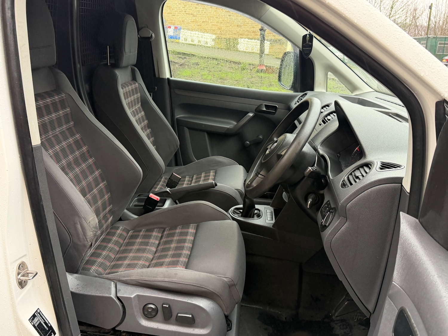 Used Volkswagen Caddy 2013 for sale - 77458789: Photo 14