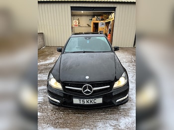 Used Mercedes-Benz C Class 2011 for sale - 77502738: Photo
