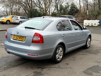 Used Skoda Octavia 2011 for sale - 77426208: Photo