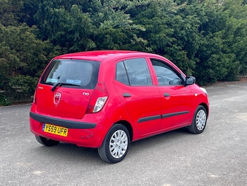 Used Hyundai i10 2010 for sale - 77409953: Photo