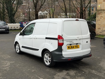 Used Ford Transit Courier 2015 for sale - 77535716: Photo