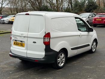 Used Ford Transit Courier 2015 for sale - 77535716: Photo