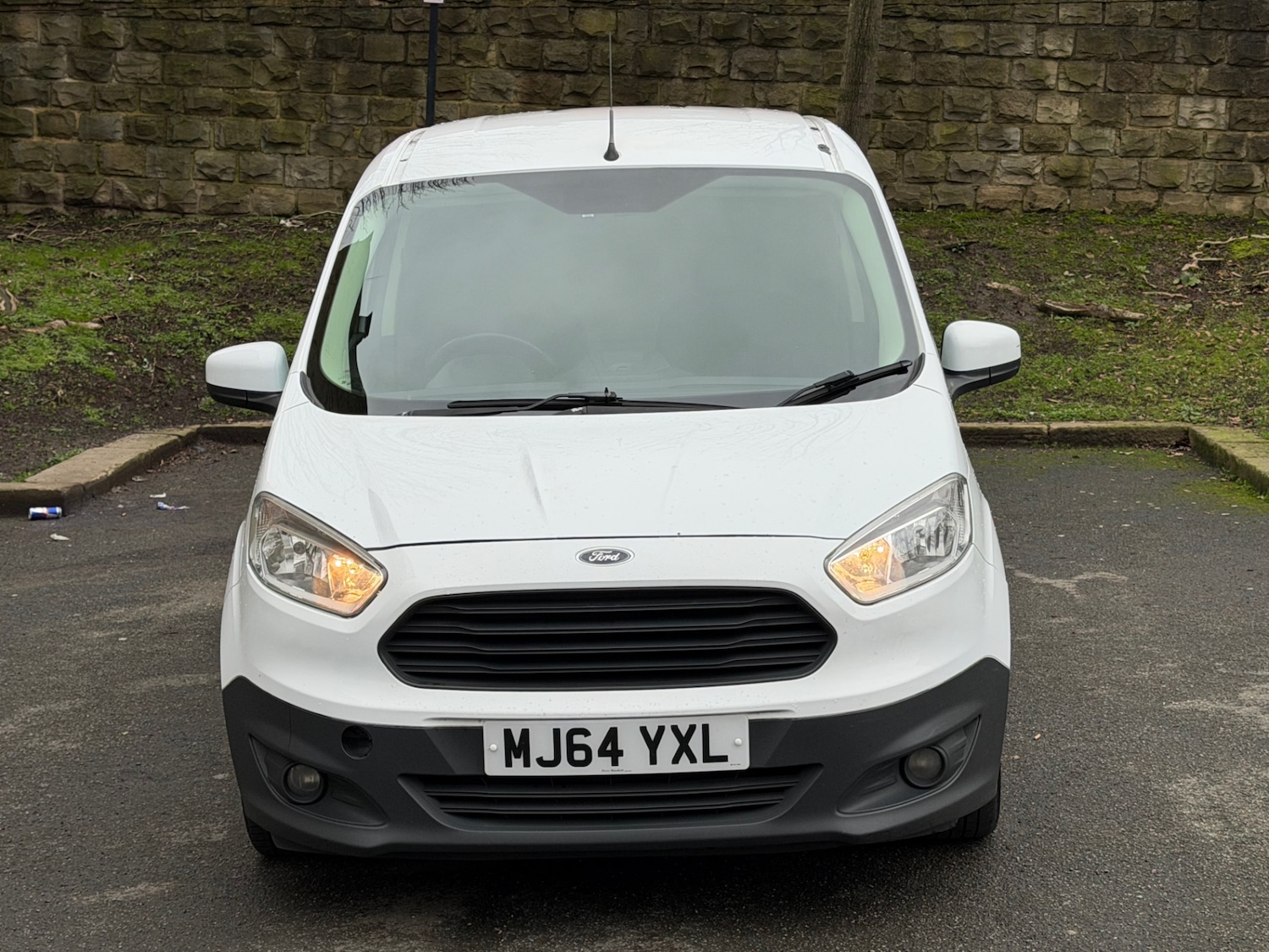 Used Ford Transit Courier 2015 for sale - 77535716: Photo 5