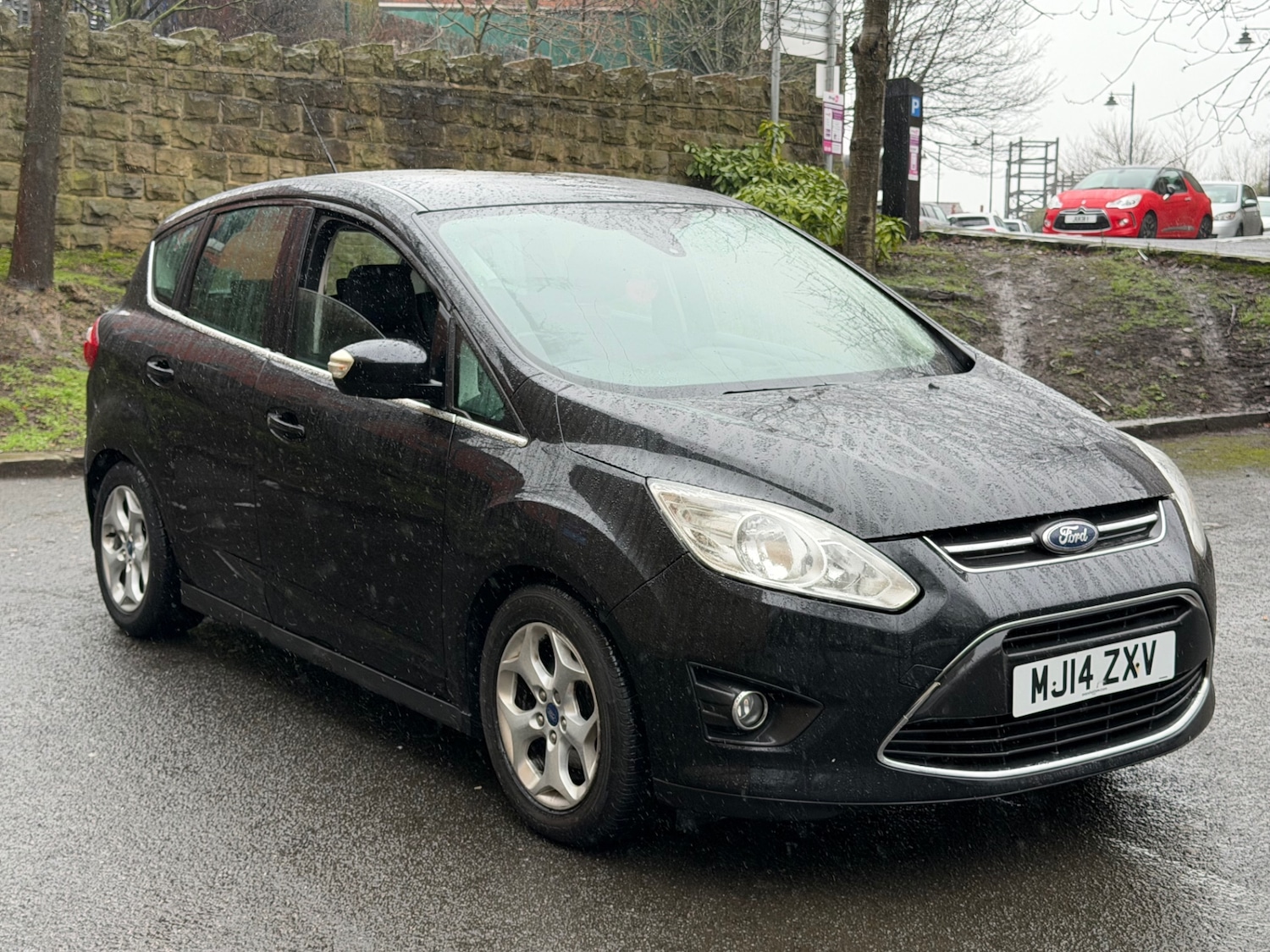 Used Ford C-Max 2014 for sale - 77367369: Photo 2