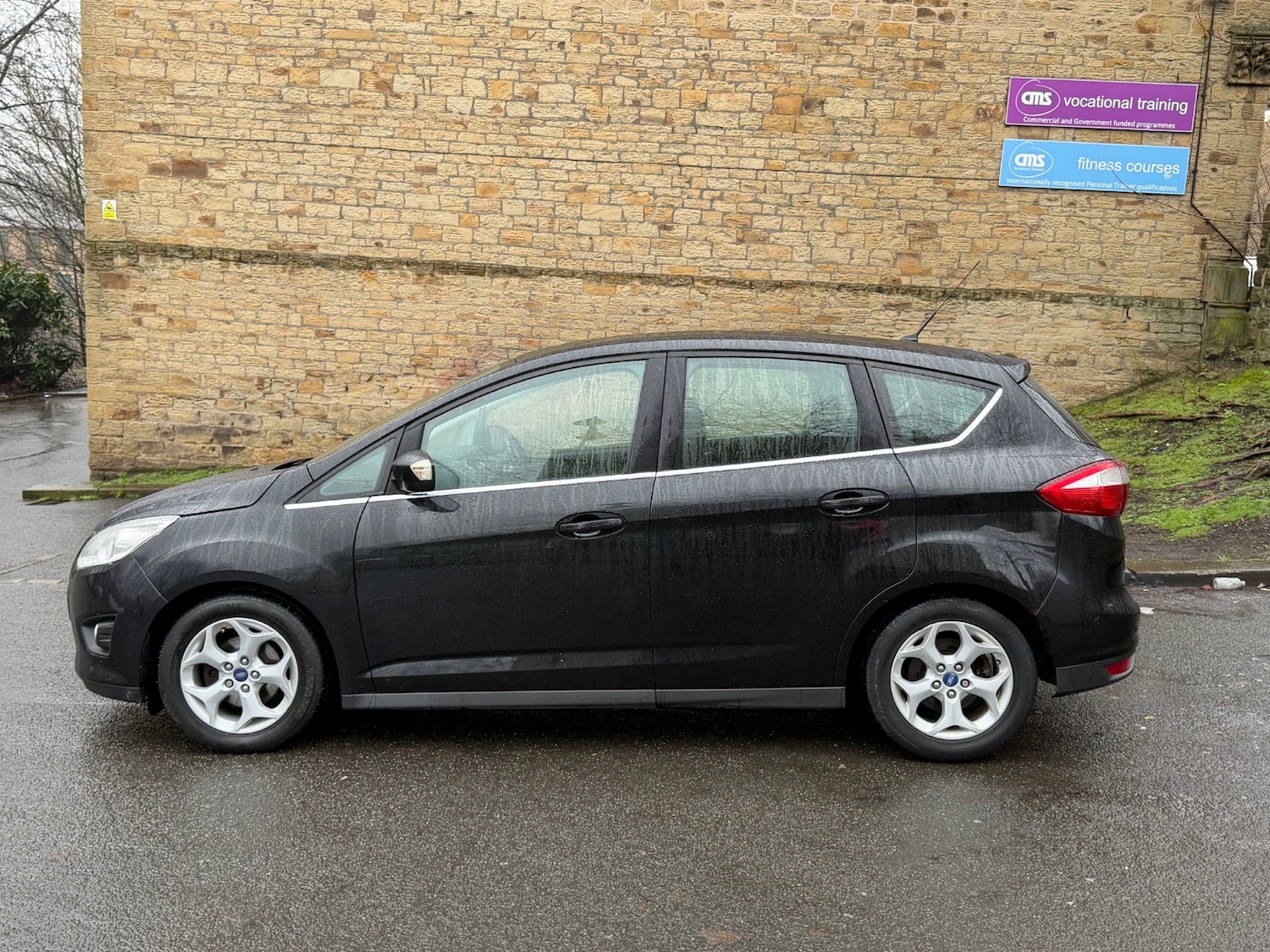 Used Ford C-Max 2014 for sale - 77367369: Photo 6
