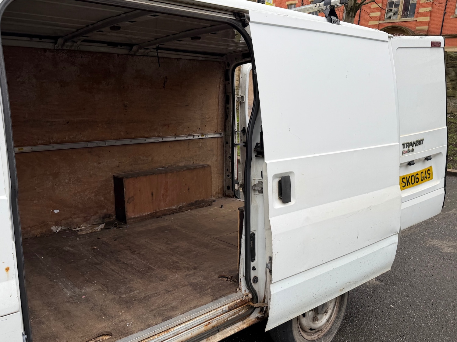 Used Ford Transit 2011 for sale - 77535708: Photo 4