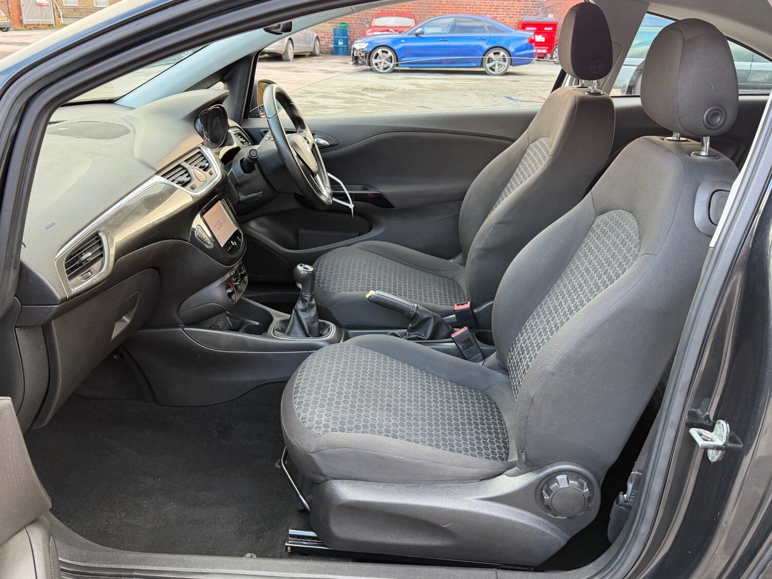 Used Vauxhall Corsa 2015 for sale - 77367377: Photo 11