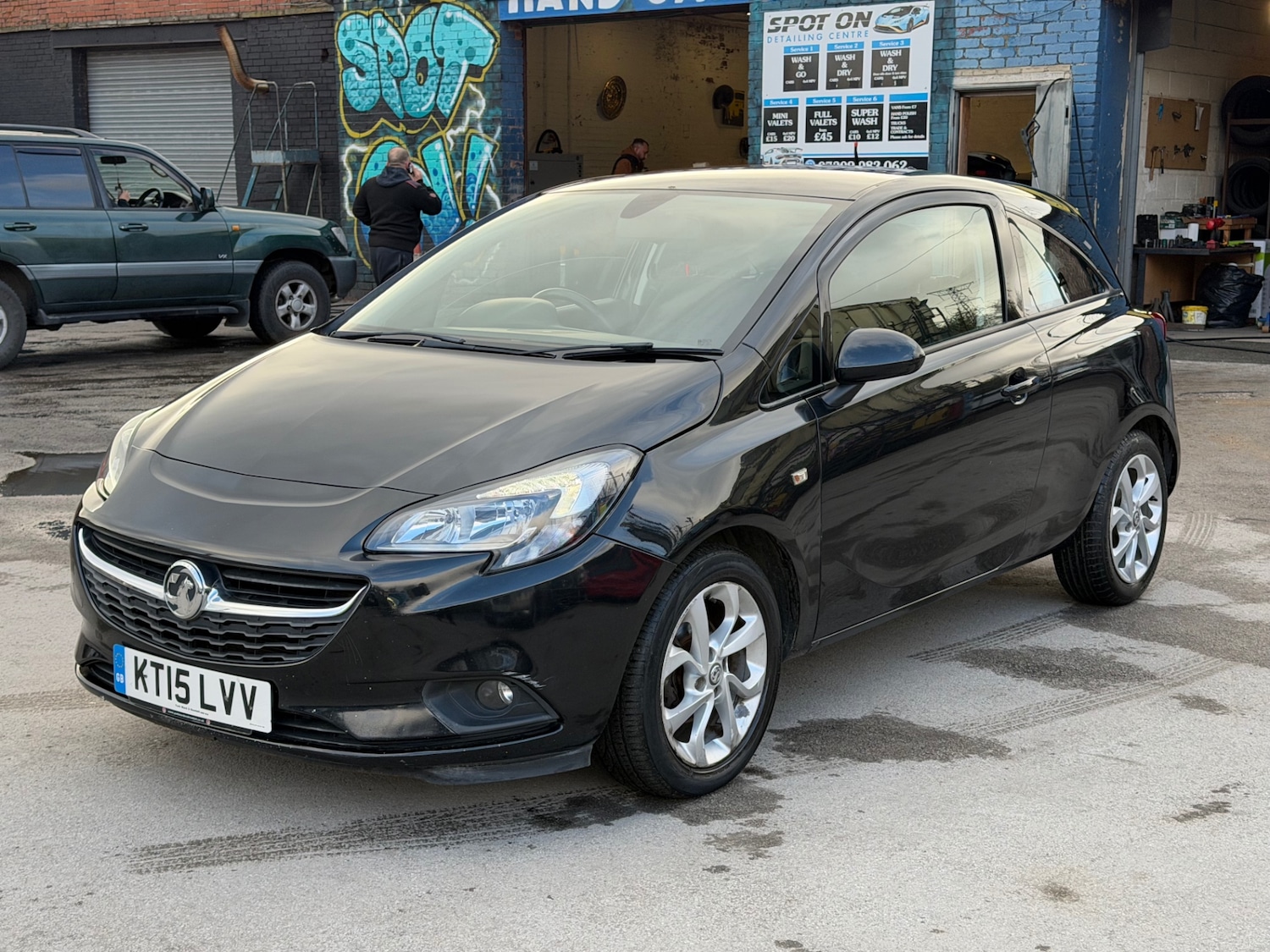 Used Vauxhall Corsa 2015 for sale - 77367377: Photo 2