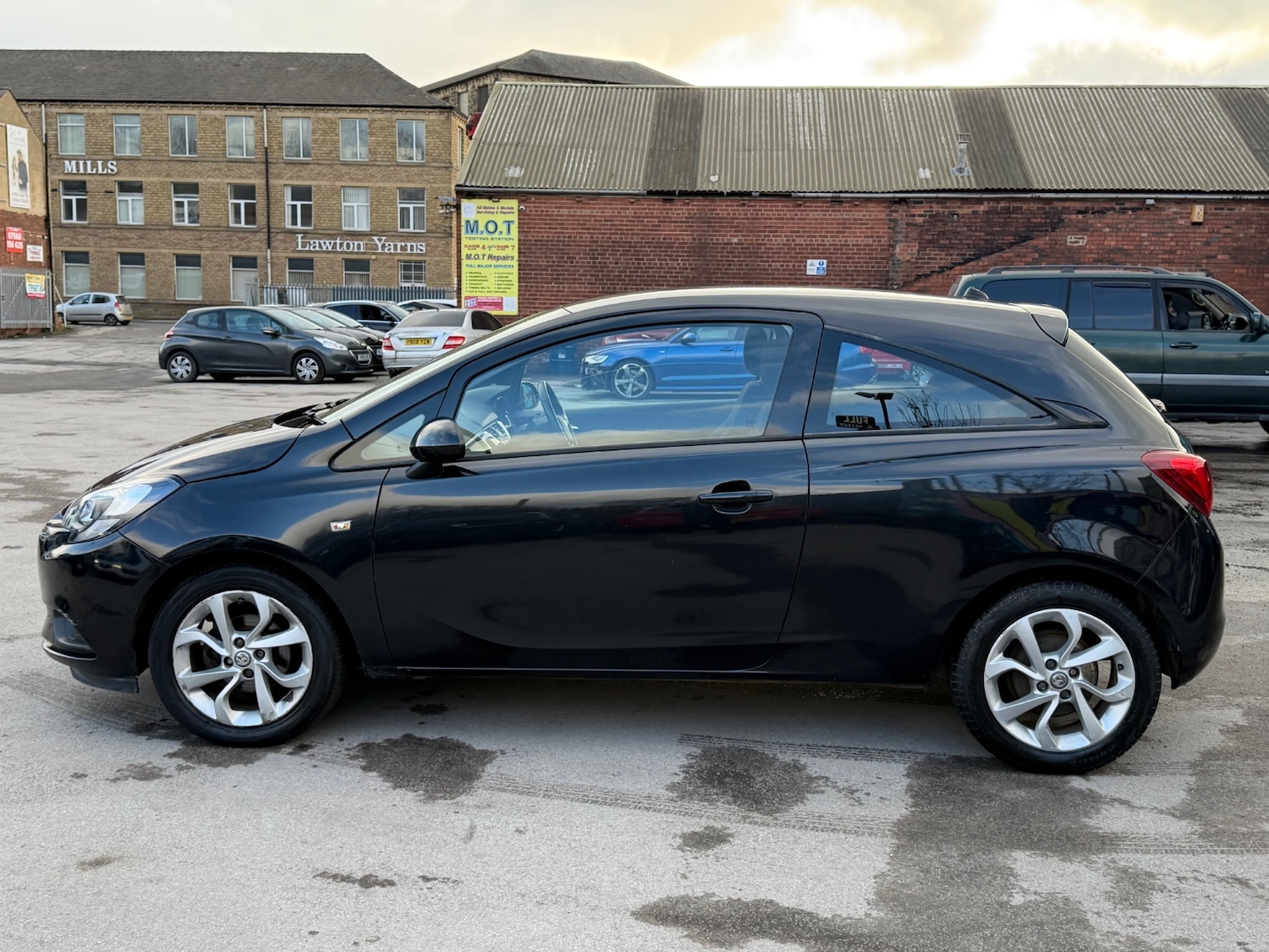 Used Vauxhall Corsa 2015 for sale - 77367377: Photo 8