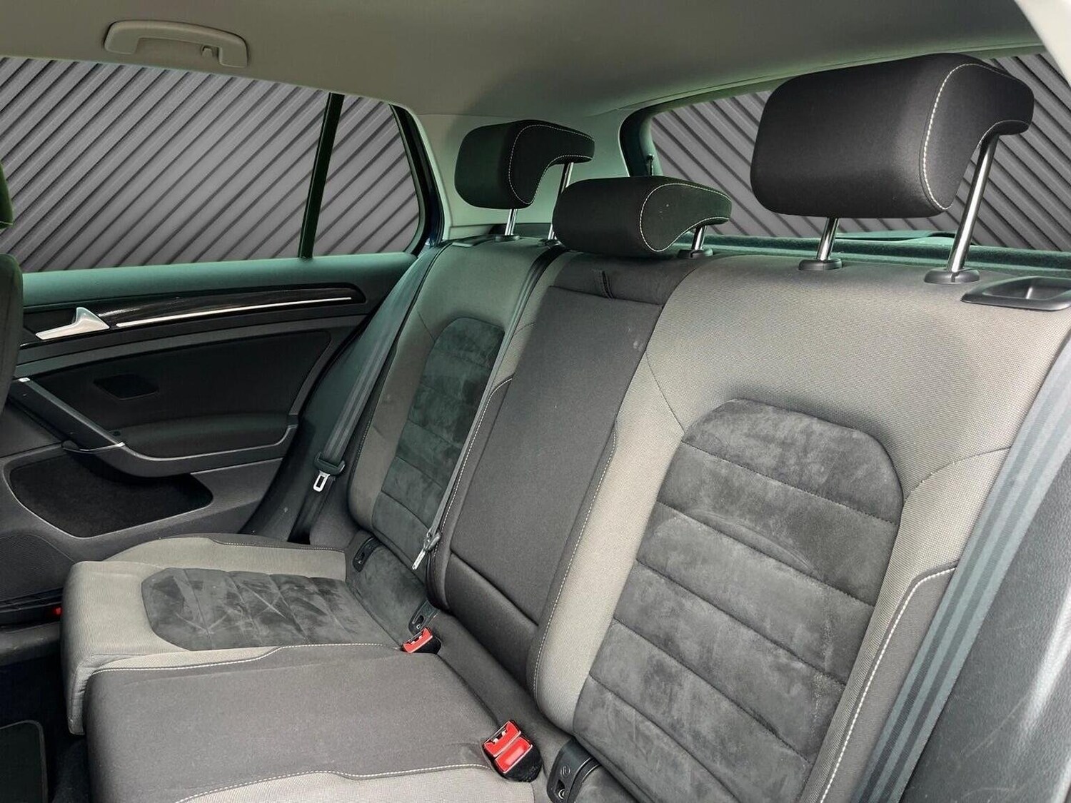 Used Volkswagen Golf 2015 for sale - 76605730: Photo 16