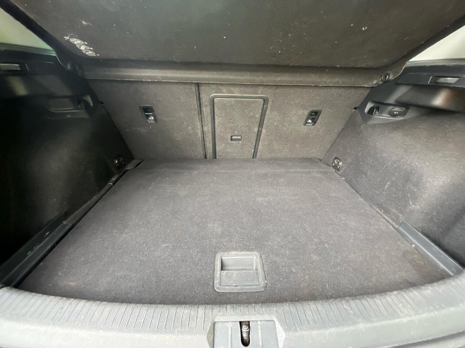 Used Volkswagen Golf 2015 for sale - 76605730: Photo 27