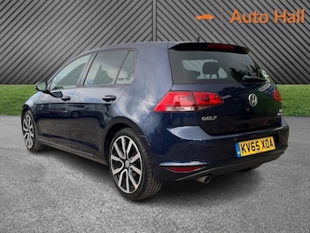 Used Volkswagen Golf 2015 for sale - 76605730: Photo