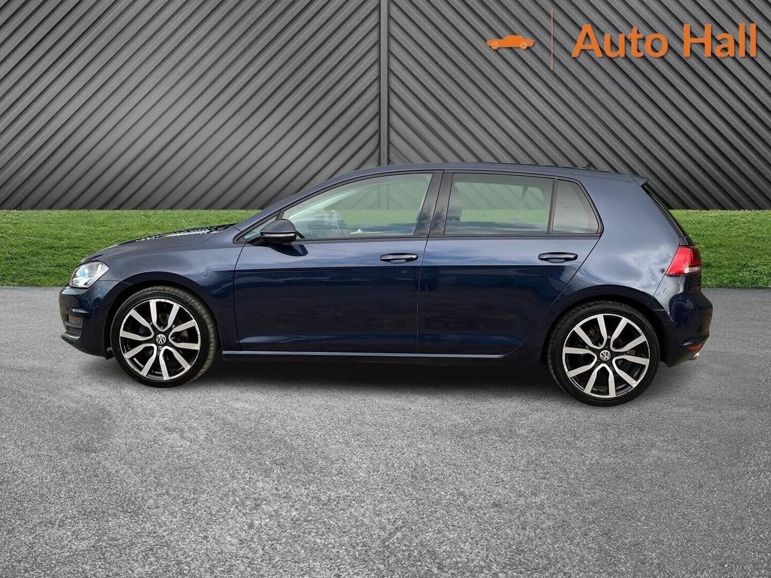 Used Volkswagen Golf 2015 for sale - 76605730: Photo 8