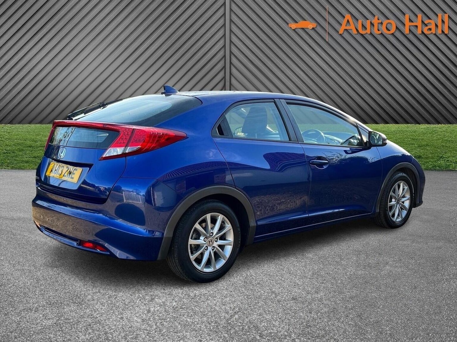 Used Honda Civic 2013 for sale - 76605975: Photo 11