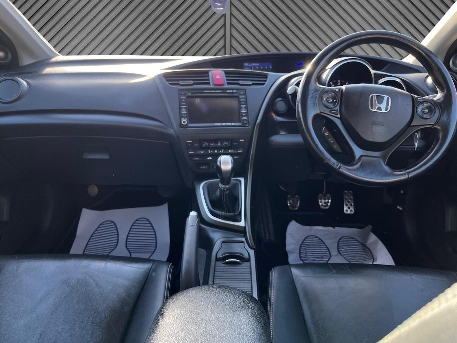 Used Honda Civic 2013 for sale - 76605975: Photo 14