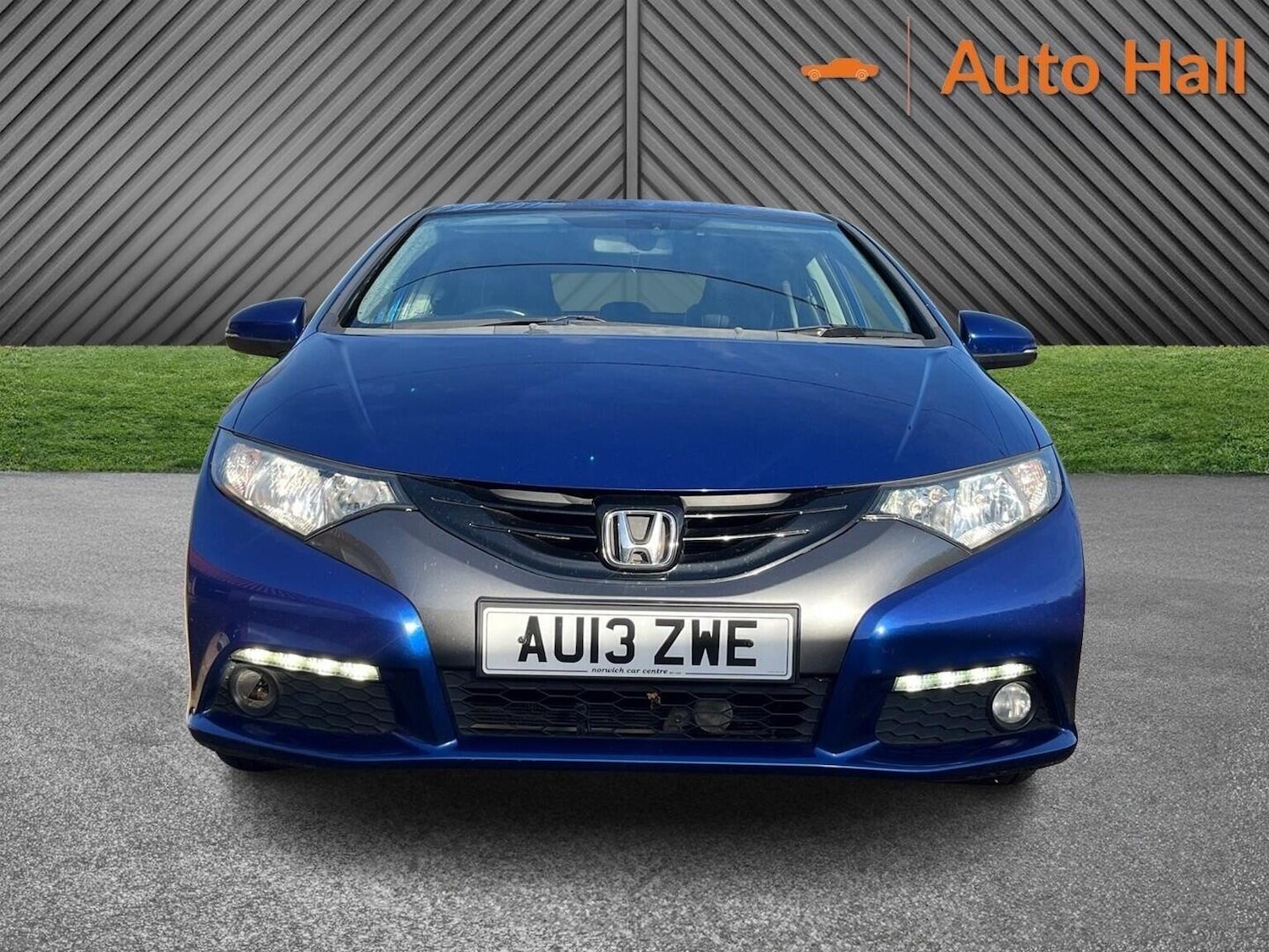 Used Honda Civic 2013 for sale - 76605975: Photo 2