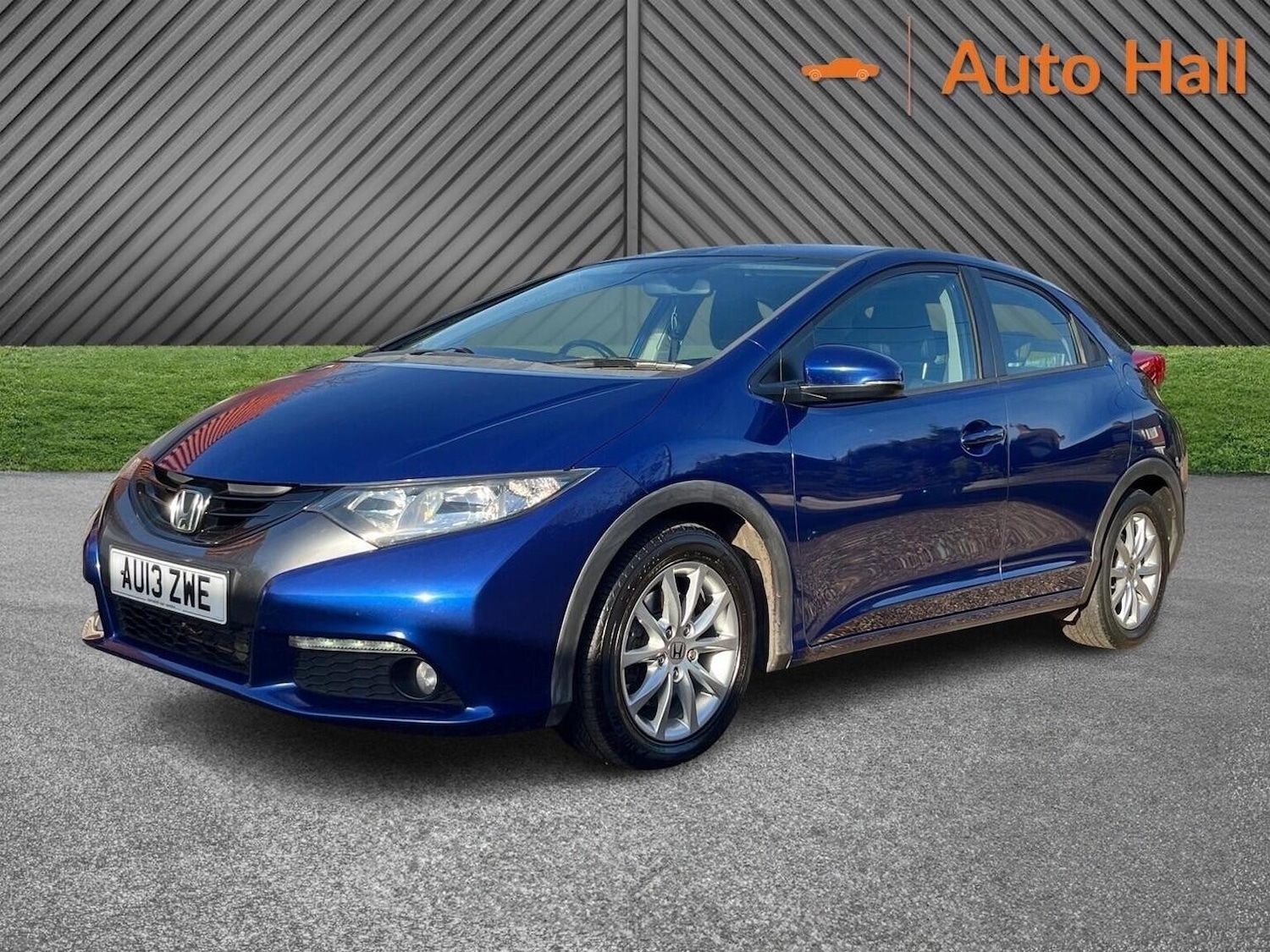 Used Honda Civic 2013 for sale - 76605975: Photo 3