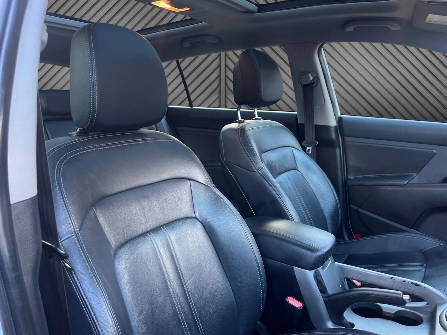 Used Kia Sportage 2015 for sale - 76631479: Photo 16