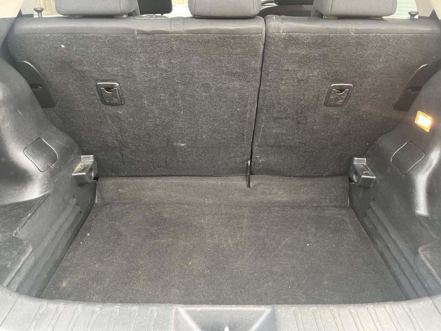 Used Nissan Juke 2014 for sale - 77694345: Photo 25