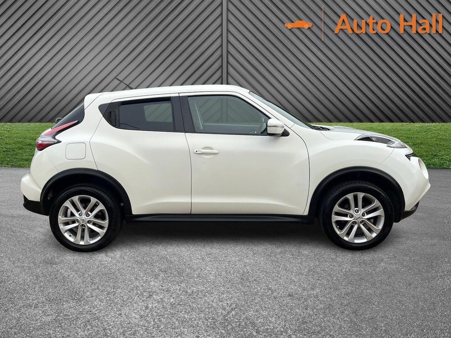 Used Nissan Juke 2014 for sale - 77694345: Photo 9