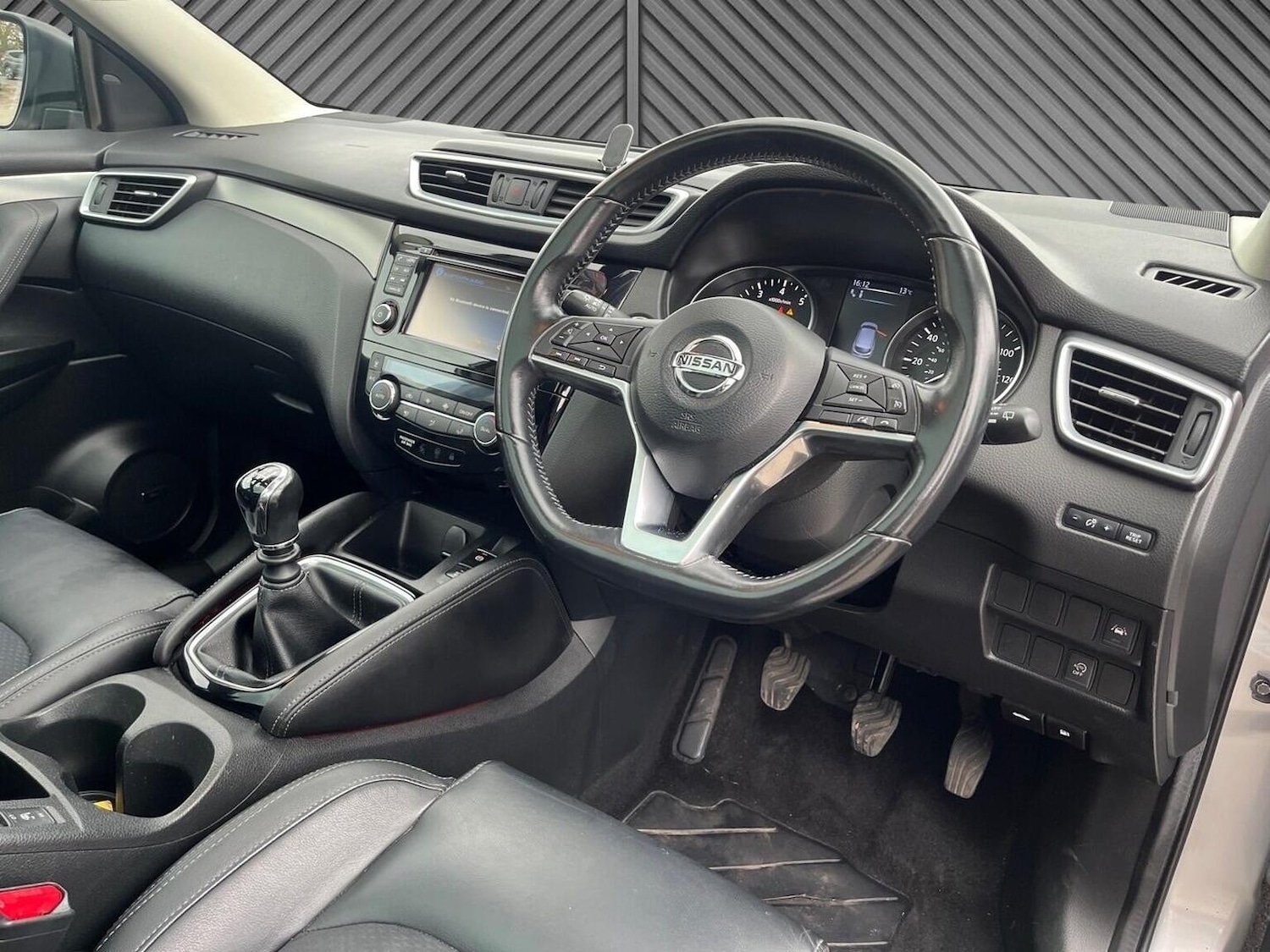 Used Nissan Qashqai 2017 for sale - 78135040: Photo 13