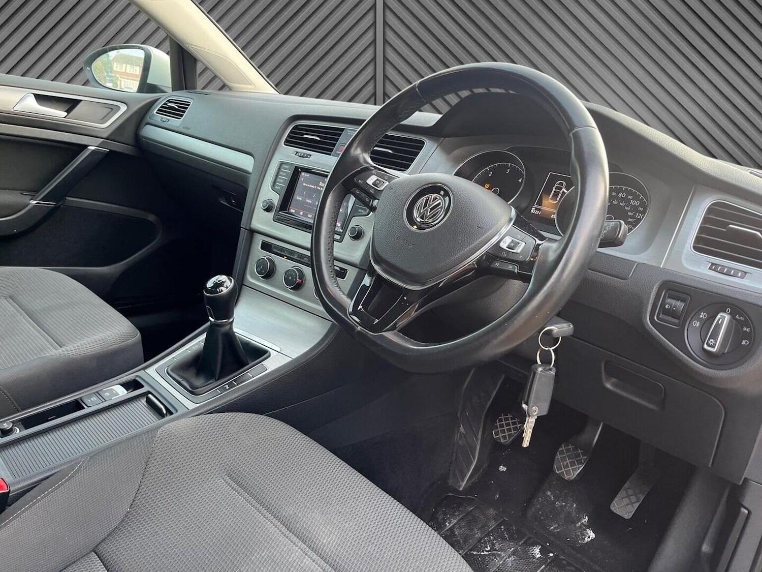 Used Volkswagen Golf 2015 for sale - 76837041: Photo 12