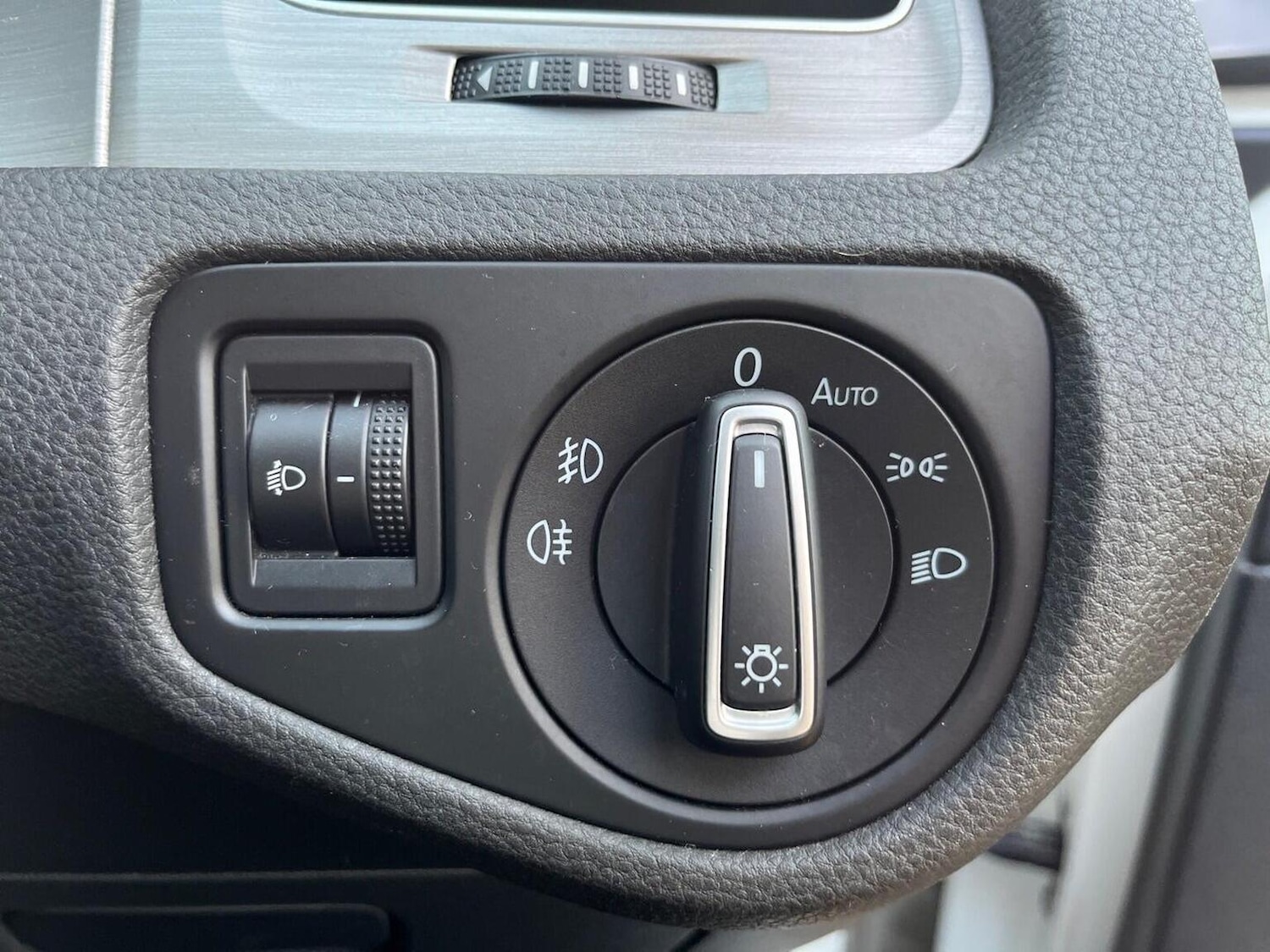 Used Volkswagen Golf 2015 for sale - 76837041: Photo 18