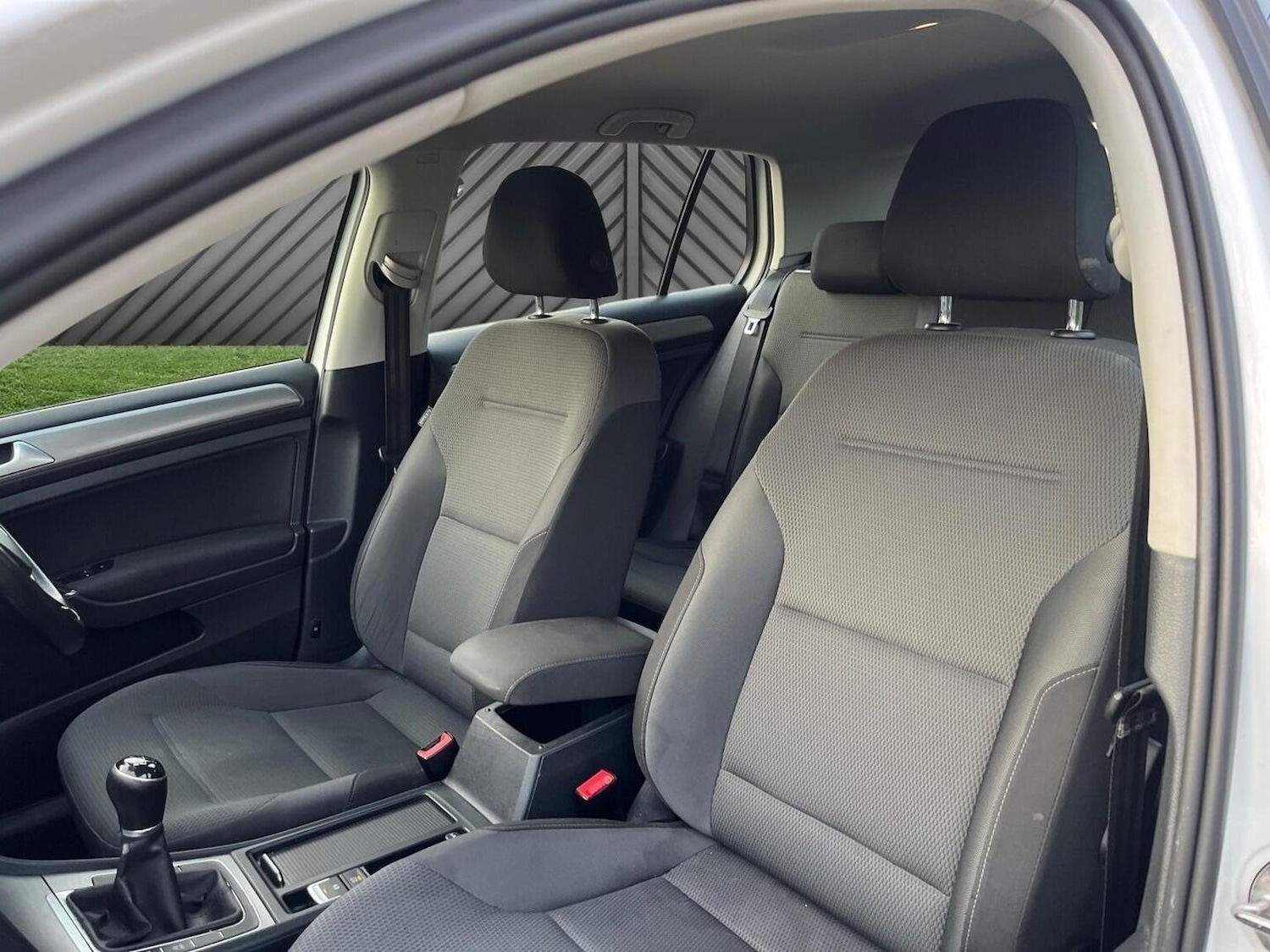 Used Volkswagen Golf 2015 for sale - 76837041: Photo 29