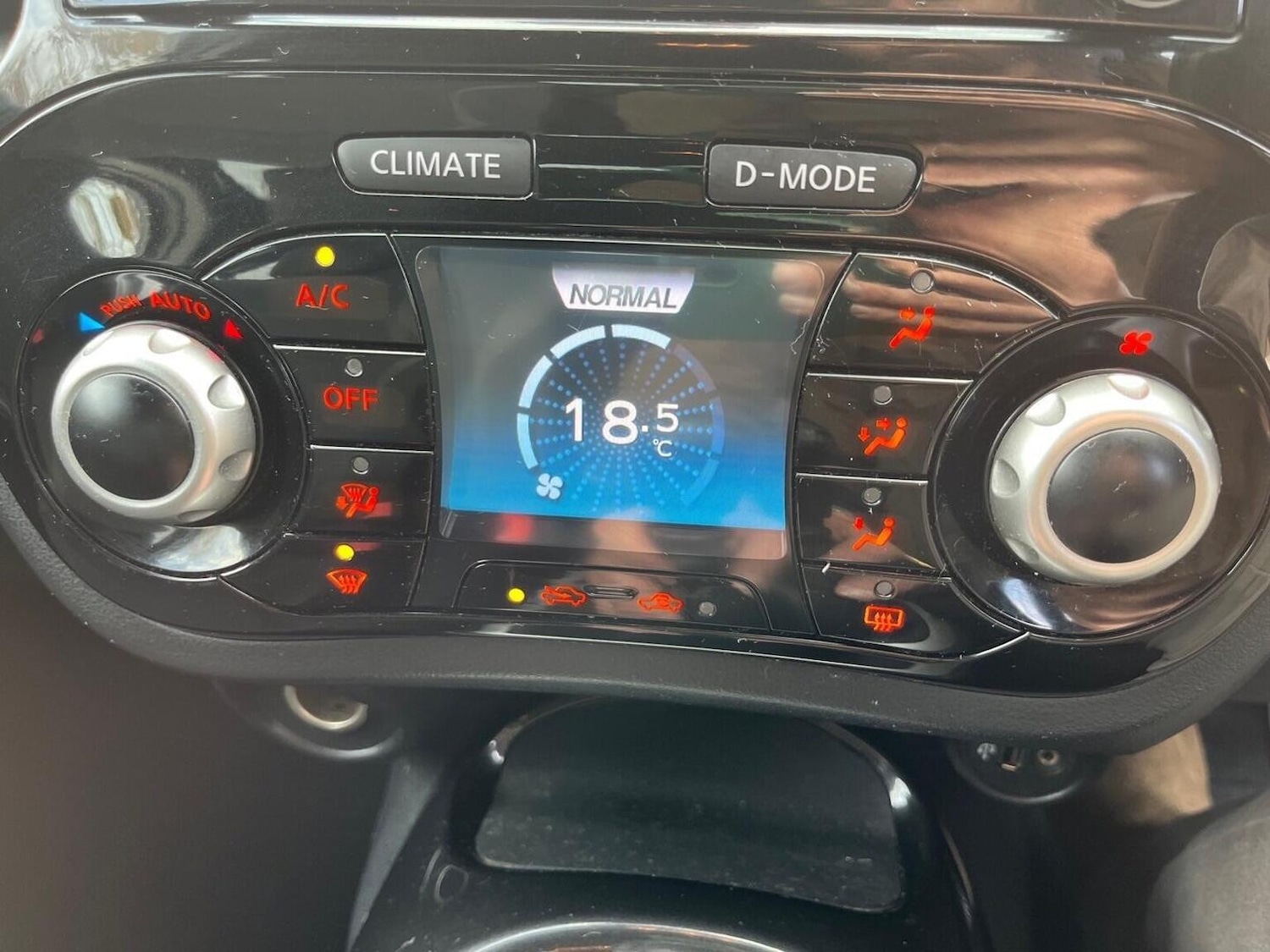 Used Nissan Juke 2016 for sale - 76769591: Photo 24