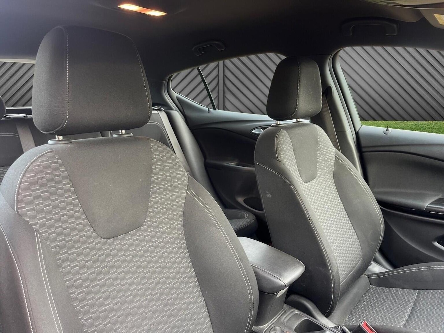 Used Vauxhall Astra 2017 for sale - 76974298: Photo 15