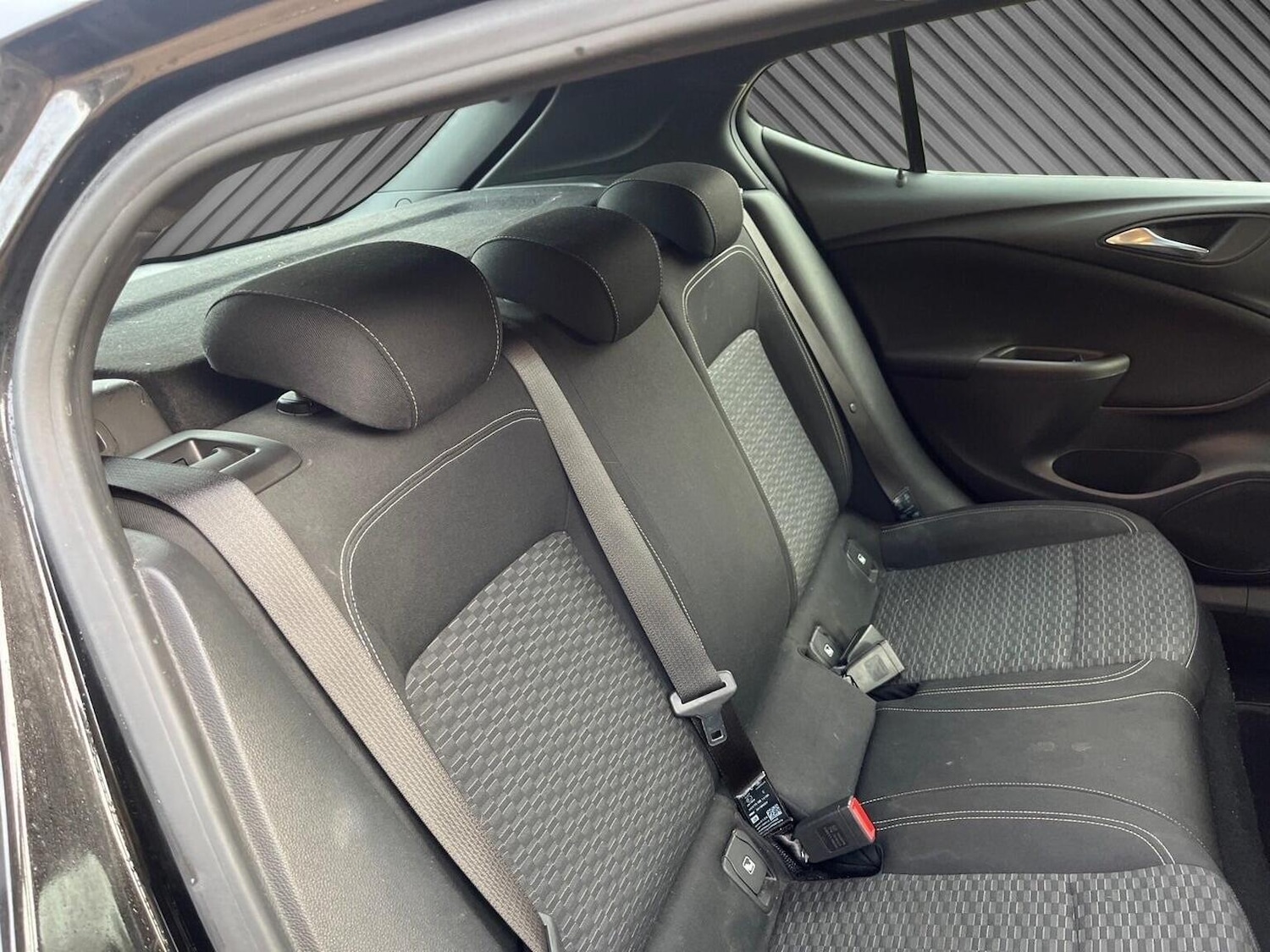 Used Vauxhall Astra 2017 for sale - 76974298: Photo 17