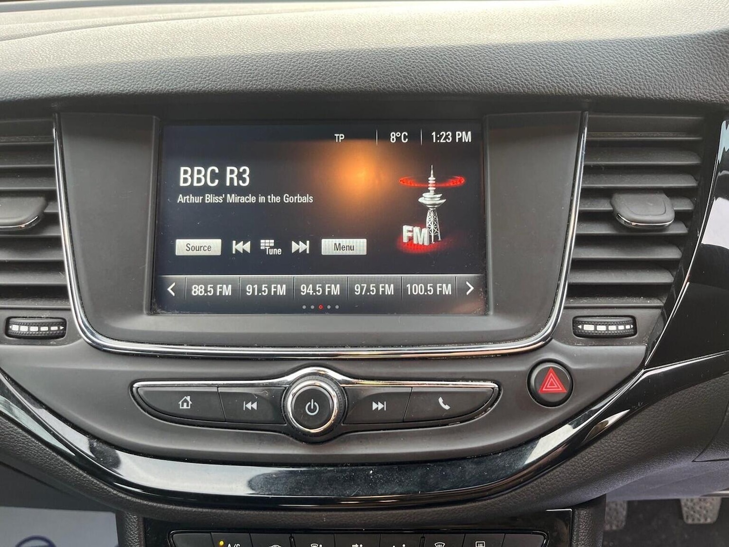 Used Vauxhall Astra 2017 for sale - 76974298: Photo 24