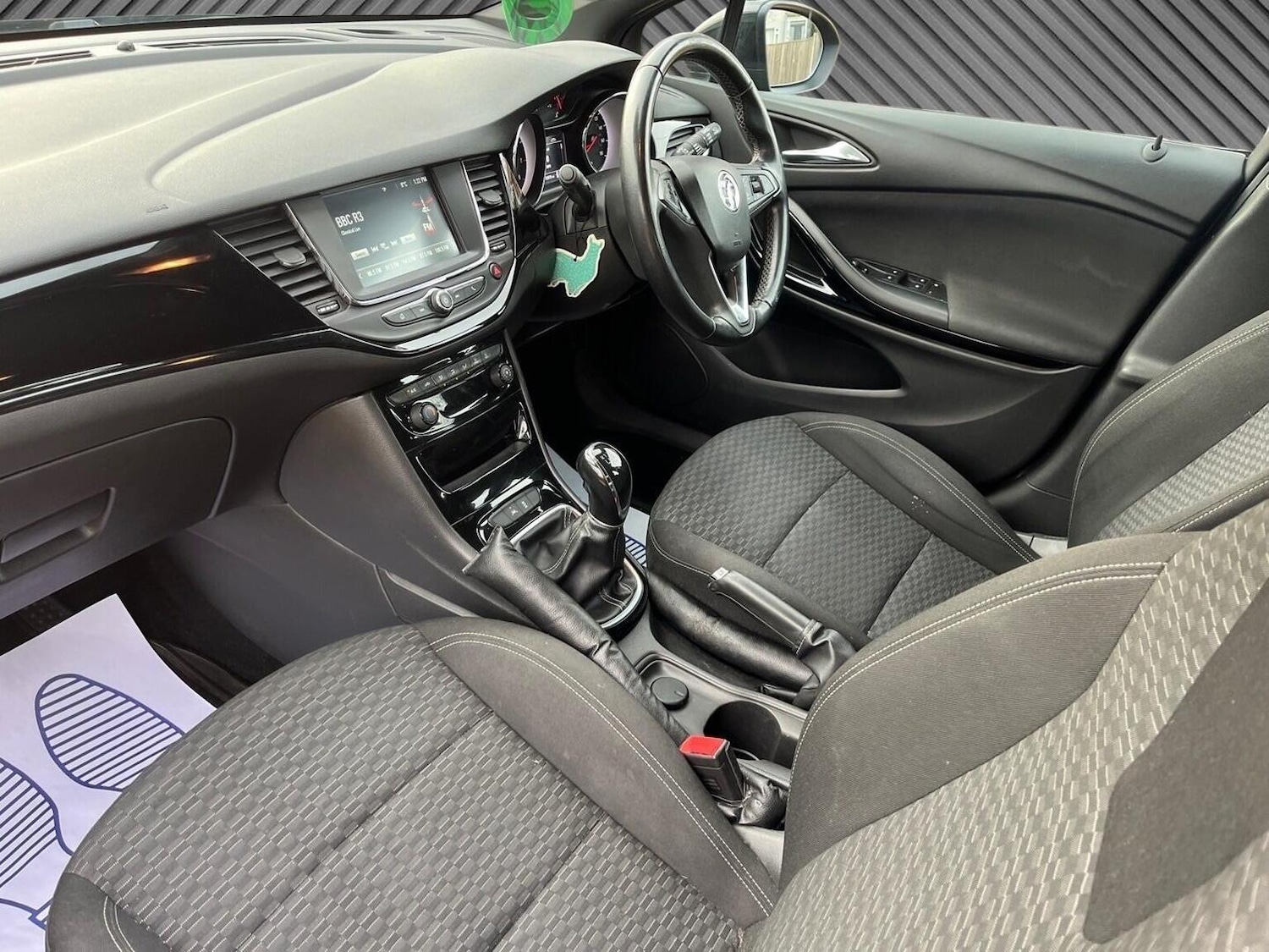 Used Vauxhall Astra 2017 for sale - 76974298: Photo 29