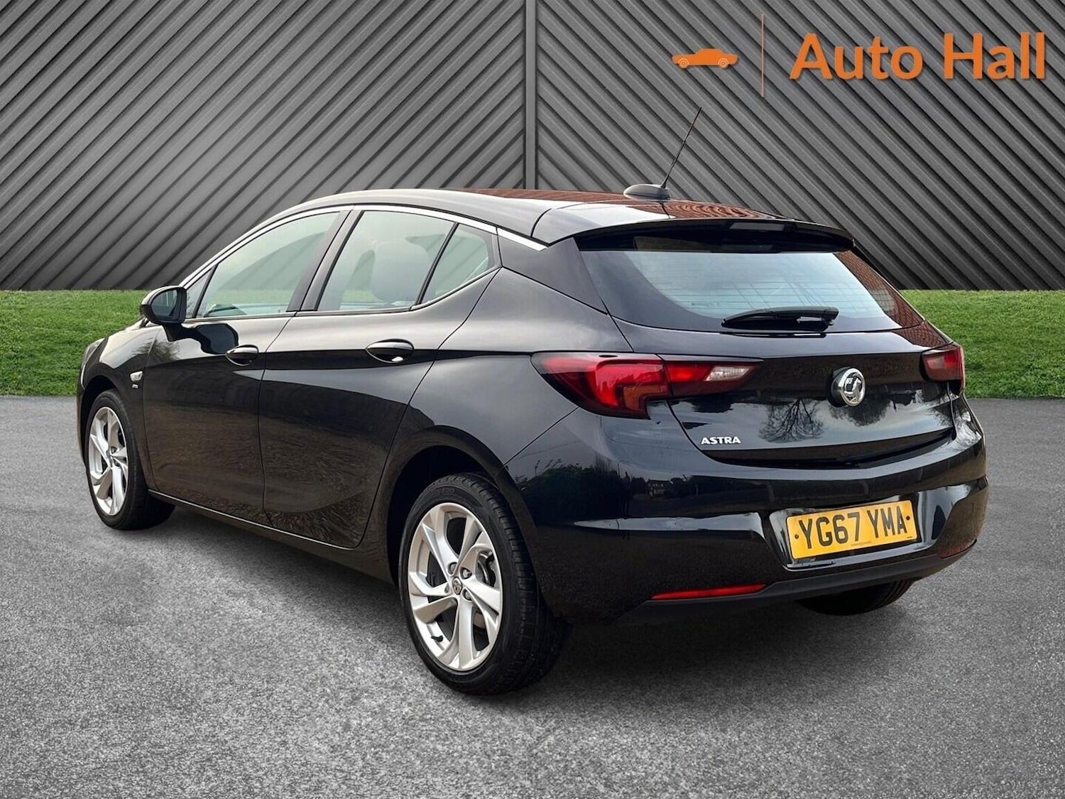 Used Vauxhall Astra 2017 for sale - 76974298: Photo 4
