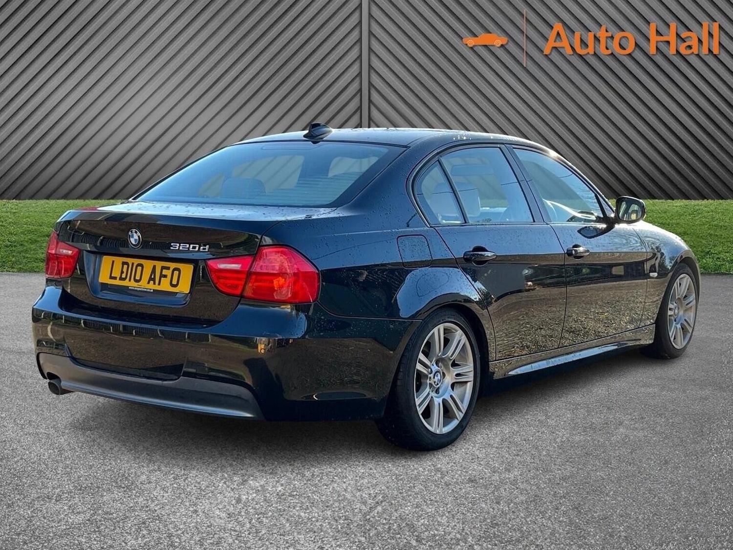 Used BMW 3 Series 2010 for sale - 76656195: Photo 12