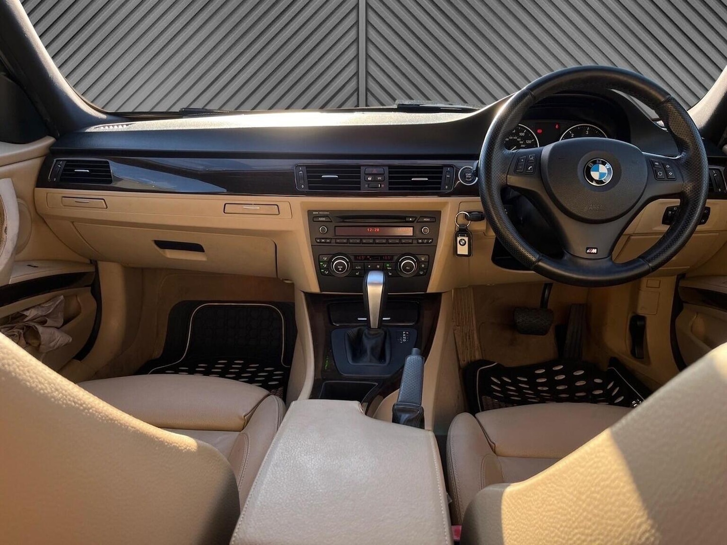 Used BMW 3 Series 2010 for sale - 76656195: Photo 14