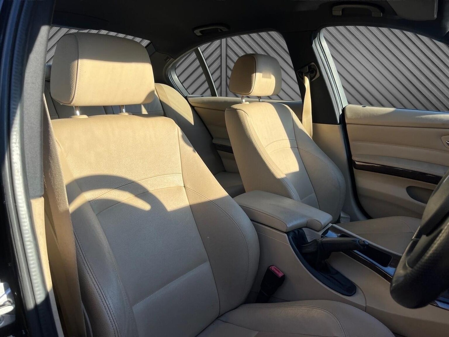 Used BMW 3 Series 2010 for sale - 76656195: Photo 17