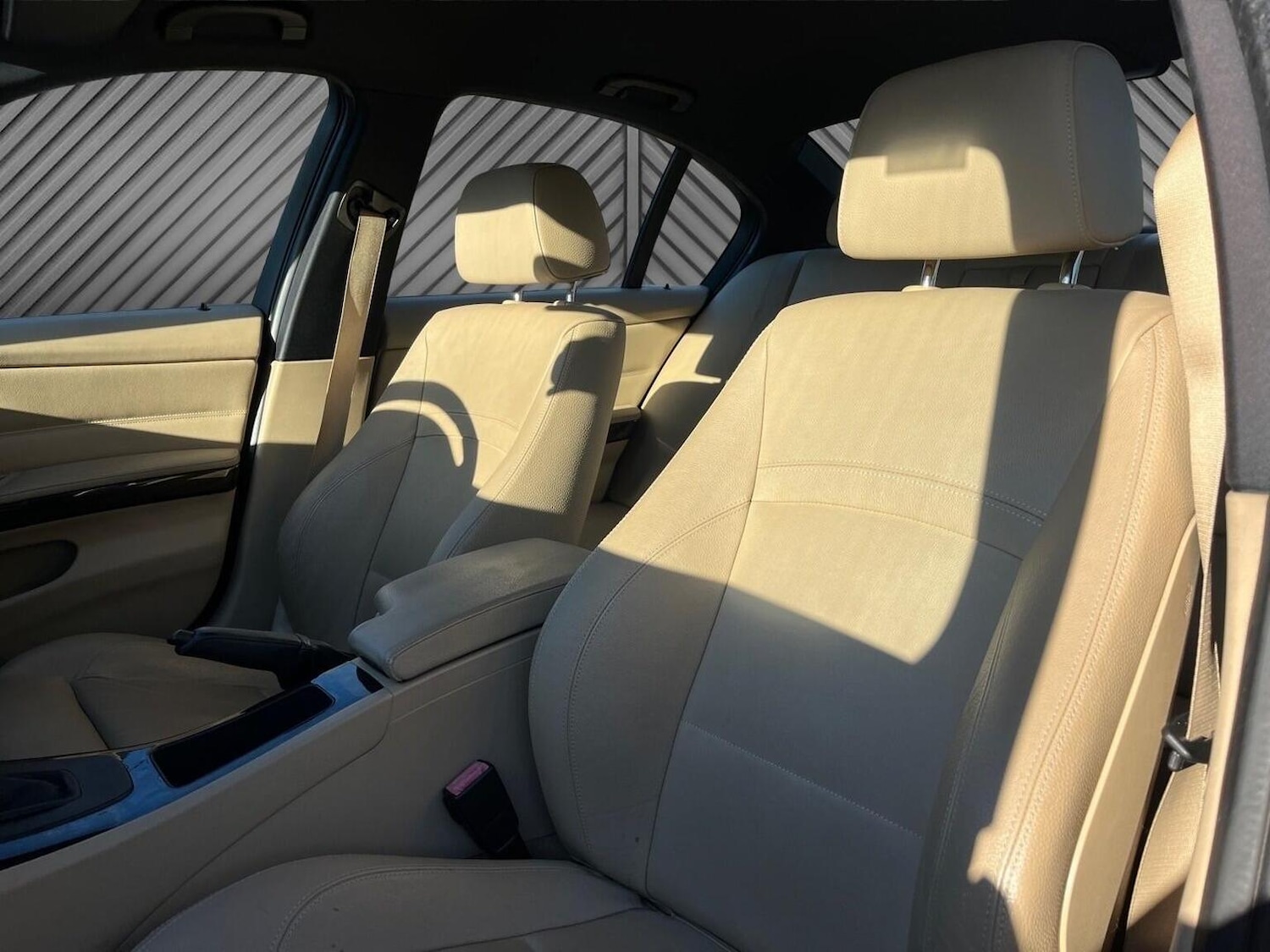 Used BMW 3 Series 2010 for sale - 76656195: Photo 30