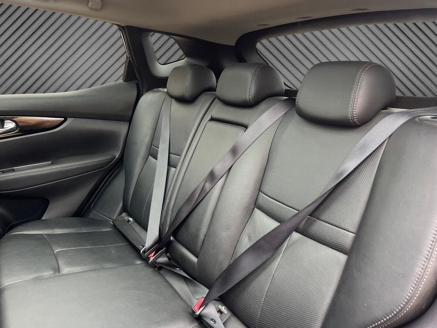 Used Nissan Qashqai 2016 for sale - 77694334: Photo 16