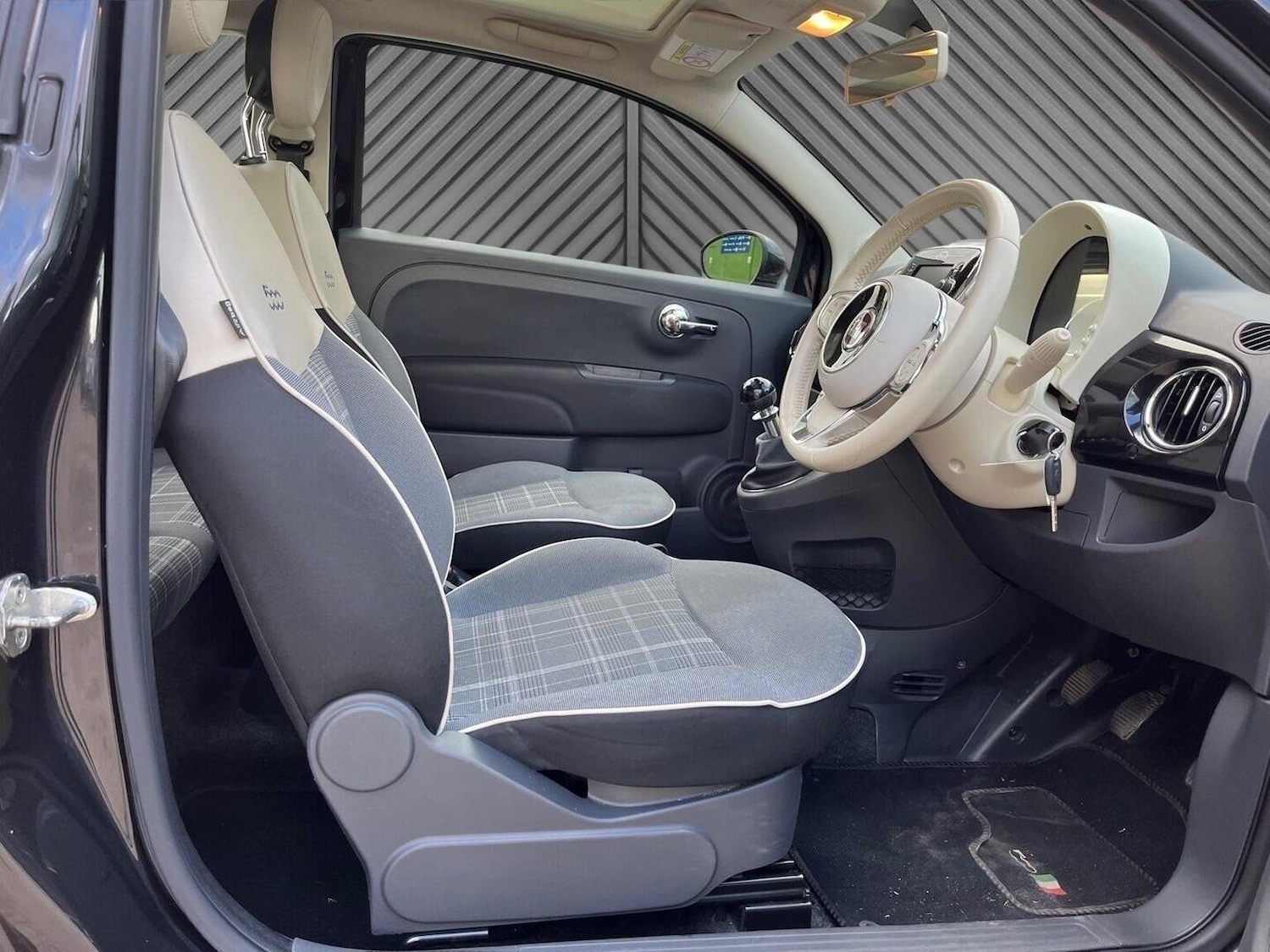 Used Fiat 500 2017 for sale - 76605665: Photo 17