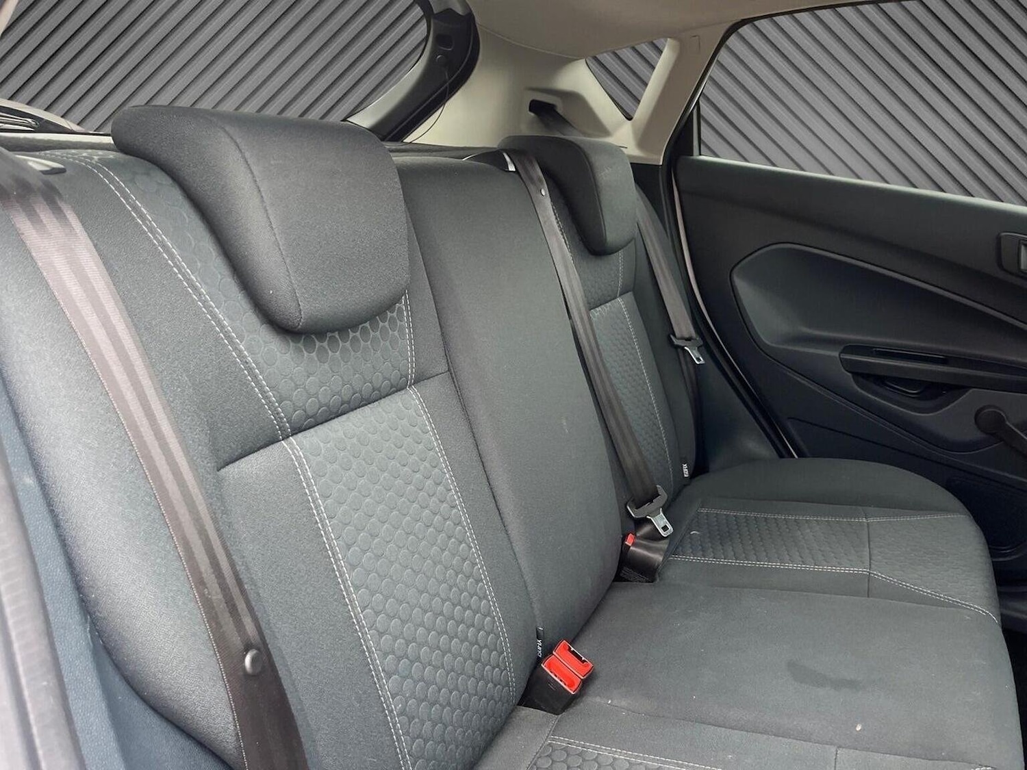 Used Ford Fiesta 2010 for sale - 76605760: Photo 19