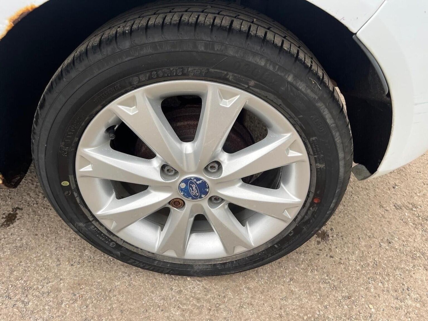 Used Ford Fiesta 2010 for sale - 76605760: Photo 24