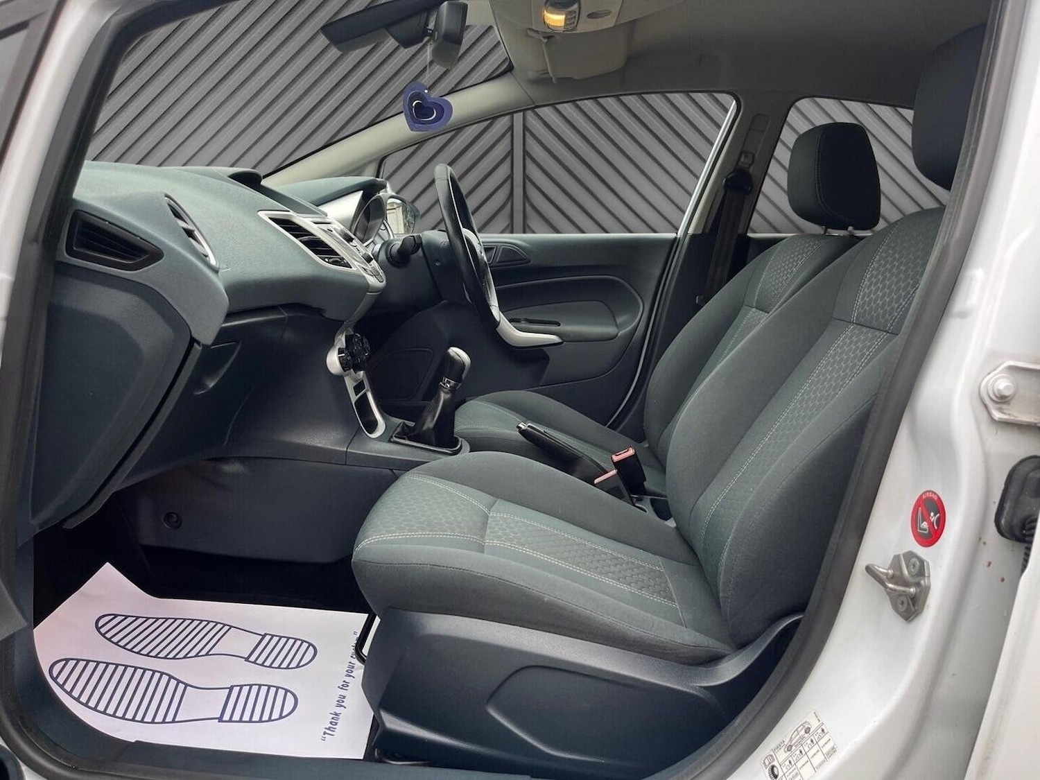 Used Ford Fiesta 2010 for sale - 76605760: Photo 27