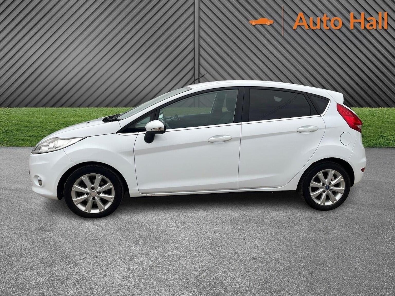 Used Ford Fiesta 2010 for sale - 76605760: Photo 7