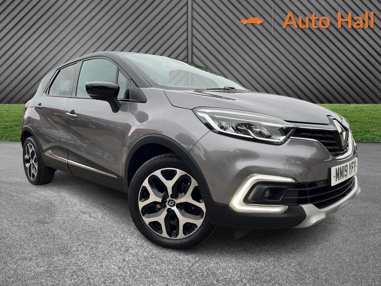 Used Renault Captur 2019 for sale - 76605627: Photo 1