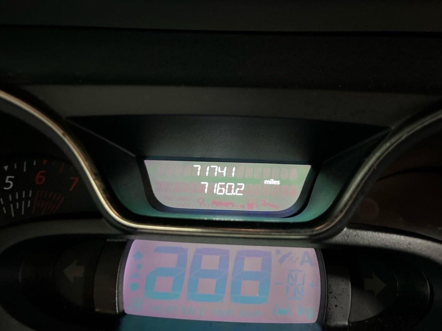 Used Renault Captur 2019 for sale - 76605627: Photo 28