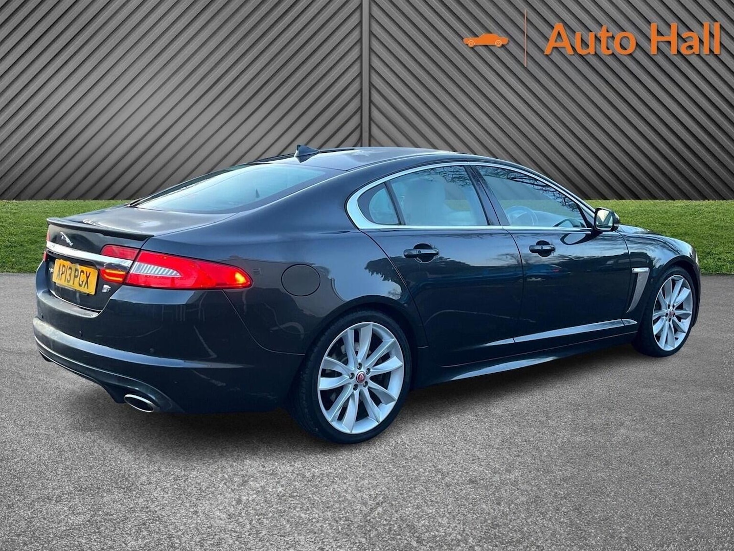 Used Jaguar XF 2013 for sale - 77162317: Photo 11